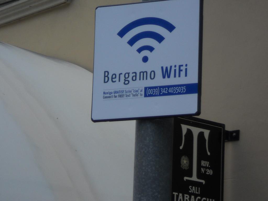 Al Centro Storico Daire Bergamo Dış mekan fotoğraf